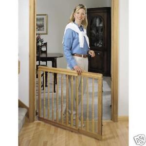 Evenflo Wood Baby Gate on Walmart Com  Evenflo Home Decor Wood Swing Gate  Natural Oak