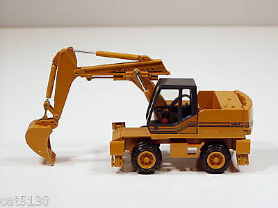 Case Poclain 988 Excavator   1/50   Conrad #2899   MIB  