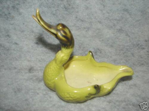 1950s Hull Art Pottery Small Swan   Old  