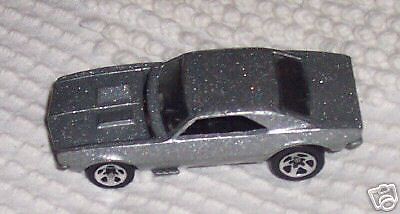 1982 HOT WHEELS DIECAST CAR 67 CAMARO  