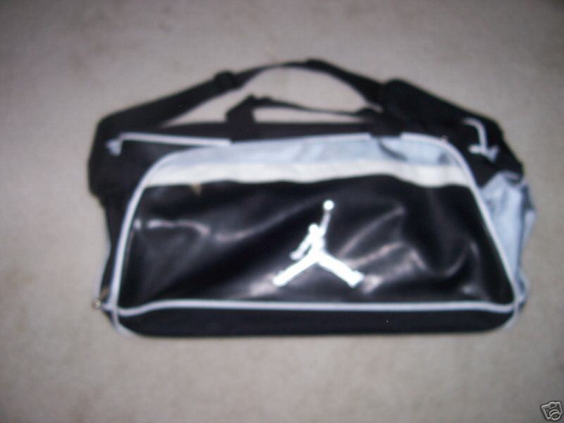 AIR JORDAN TRAVEL BAG NEW  