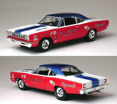 Ertl 118 1968 Plymouth Roadrunner Sox & Martin RARE  