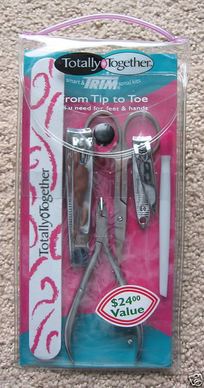 NEW TOTALLY TOGETHER TIP TO TOE MANICURE PEDICURE SET  